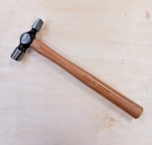 8oz Warrington/Cross Pein Hammer with Hickory Handle - 285mm Long - Picture 1 of 2