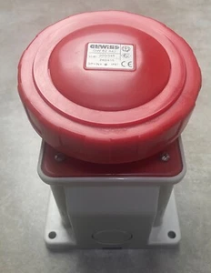 GEWISS GW62442 IP67 10 DEGREE SURFACE RECEPTACLE 3P+N+E 32A 415V 6H - Picture 1 of 4