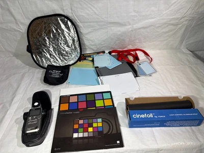 Sekonic L608 y Kit de Calibración a Todo Color WarmCards, ColorChecker, Cinefoil Foto 1 de 4