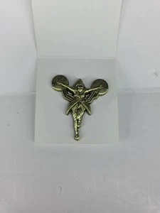 Blizzard Collectible Pins 2017 Golden Sombra Pin Blizzard Series 4 New - Picture 1 of 4