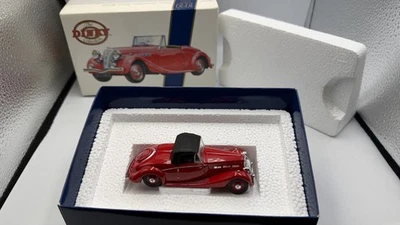 DY-S 17  - 1939 TRIUMPH DOLOMITE  - Dinky Collection Matchbox 1/43 - Immagine 1 di 3