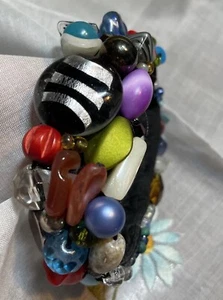 Vintage And Crafted Glass & Mixed Beaded Stretch Bracelet BEA1-40 - Picture 1 of 10
