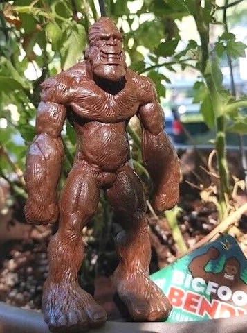 BIGFOOT BENDY Action Figure Sasquatch Bendable Toy by Toysmith Cover