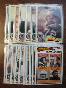 Juego de equipo Topps Los Angeles Raiders 1982 (17c) - Imagen 1 de 1