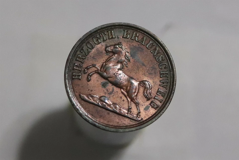 Brunswick 2 pfennig, 1860 SCARCE HIGH GRADE B43 #8664 - Image 1 of 3