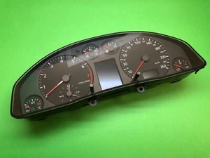 Cuadro instrumentos Audi A4 8D0919881J 8D0 919 881 J 110008991002   - Bild 1 von 3