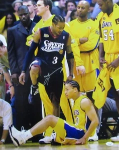 Foto autografiada de Allen Iverson 16x20 de los Philadelphia 76ers JSA 181858 - Imagen 1 de 3