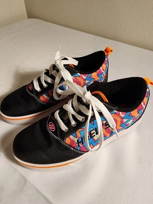 Heelys Pro 20 Womens Size 7 Prints - Image 1 of 4