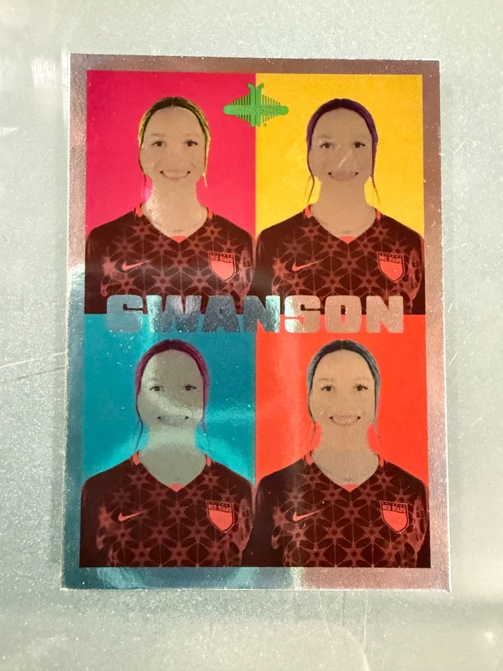 Mallory Swanson 2023 Chicago Red Stars #15 Parkside Vol 2 NWSL Card Pop Art - Image 1 of 4