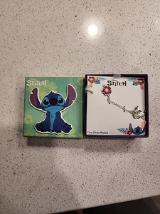Pulsera Disney Stitch, Piña, Flores Chapada en Oro Flash-Nueva en Caja - Imagen 1 de 6