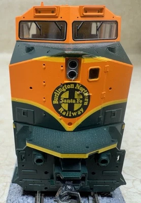 Kato Ho Scale  BNSF Unnumbered DASH 9-44CW - Image 1 of 4