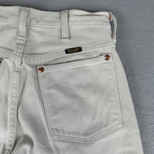 Vintage Wrangler Jeans Womens 26x33 Tan Khaki Made In USA Cowgirl Cut Western - Picture 1 of 12