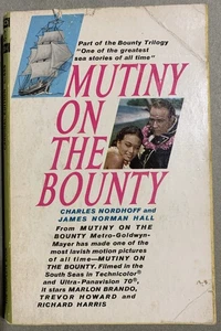 Mutiny On the Bounty By Charles Nordhoff & James Norman Hall, 1962, Movie Tie-In - Imagen 1 de 2