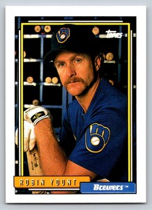 1992  Topps #90 Robin Yount Milwaukee Brewers
