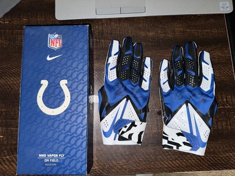 Nike Indianapolis Colts Gloves - Trent Richardson signed Cover