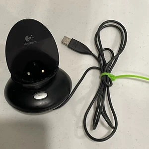 Logitech C-BN34 Black Cordless USB Mouse Charging Cradle Dock B11 - Picture 1 of 4