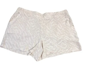 Nine West Womens Shorts Size XL Mid Rise Pull On Light Pink Pattern, Pre-owned - Picture 1 of 3
