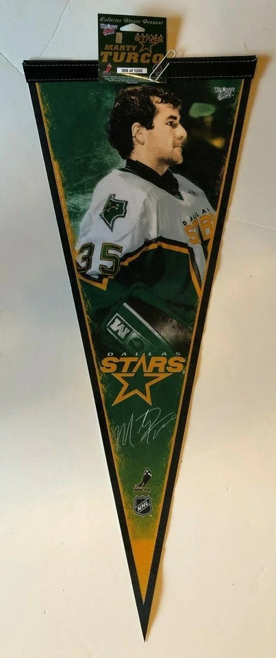 DALLAS STARS MARTY TURCO NHL HOCKEY VINTAGE JUGADOR BANDERÍN NUEVO COMO NUEVO Foto 1 de 1