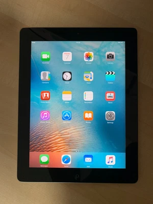 Apple iPad 2 9.7in 16GB Wi-Fi Tablet - Black - Image 1 of 4