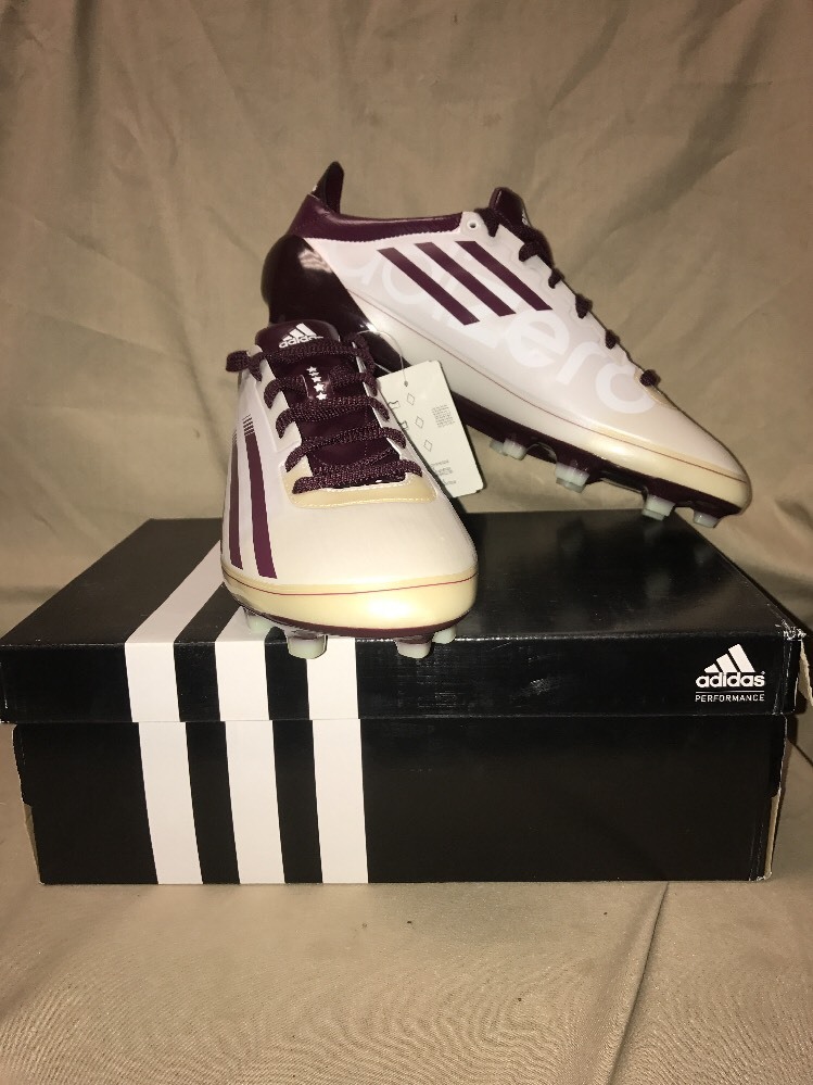 nike flyposite football cleats