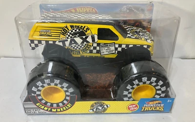 Литые гигантские колеса для такси Hot Wheels Monster Trucks масштаб 1:24 - Изображение 1 из 4