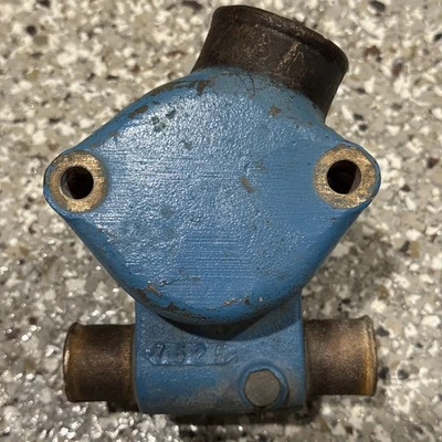 Chris Craft Brass OMC GM V8 Stern Drive Thermostat Housing 22-07525 7525 307 350 - Image 1 of 4