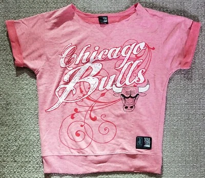Camisa Chicago Bulls NBA 4 HER by UNK para mujer estilo retro estrás talla pequeña Foto 1 de 4