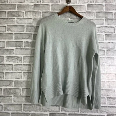 Womens Theory Luxe Mint Green Crew Neck Soft Neutral Pullover Sweater Sz 38 - Image 1 of 4