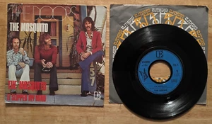 45 7" FRENCH SP THE DOORS JIM MORRISON THE MOSQUITO - Picture 1 of 2