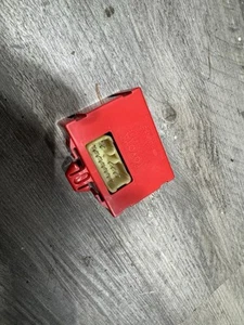 2001-2005 Lexus IS300 OEM Lamp Failure Module Sensor Indicator Red 89373-12130 - Picture 1 of 4