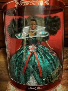 Stunning NIB 1995 HAPPY HOLIDAYS Barbie Doll Special Edition African American AA - Picture 1 of 4
