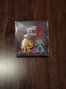 Warhammer 40k Store Anniversary Pin Set - Space Wolf And Stormcast Eternal New - Picture 1 of 2