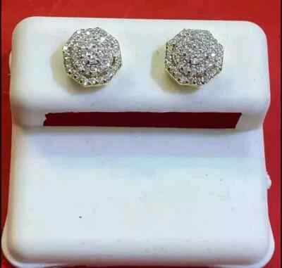 Aretes redondos de diamantes creados en laboratorio de 2 quilates enchapados en oro amarillo de 14 k para hombre Foto 1 de 3