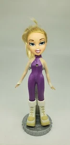 MGA ENTERTAINMENT 2001 BRATZ CLOE WINTER SKI Fashion 10" Doll - Picture 1 of 12