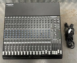 Mackie 1604-VLZ PRO 16-Channel / 4-Bus Analog Mic / Line Mixer #790 - Picture 1 of 8