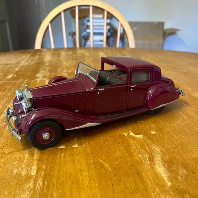 DANBURY MINT 1938 ROLLS ROYCE PHANTOM III DIECAST MODEL CAR 1/24  - Image 1 of 4