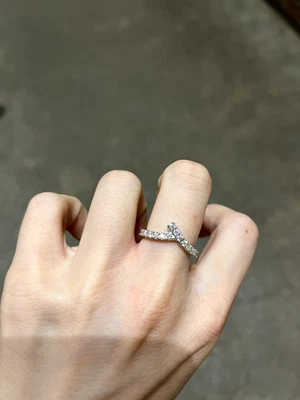 Ribbon Style Moissanite Ring White Gold Plated Wedding Band -size 6 - Image 1 of 2