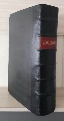 1769 Holy Bible, Plates, Notes by Rev J. Bentinck, Rare Printing, 16 inch Folio - image 1 of 4