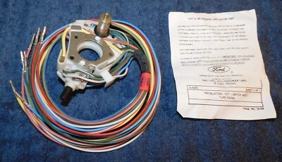 Mustang Shelby Fairlane Cougar Cyclone 1967 nuevo de colección columna fija interruptor de señal de giro Foto 1 de 4