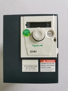 Variateur Telemecanique ATV312HU11N4 - Bild 1 von 3