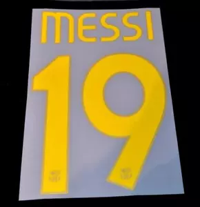 Distintivo calcio ufficiale Barcellona Messi 19 2007/08 nome/numero taglia giocatore casa - Foto 1 di 1