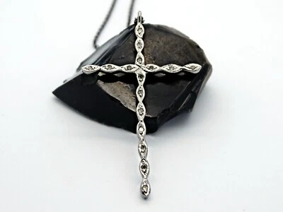 Colgante cruz flaca con diamantes reales chapado en rodio collar cruz plata Foto 1 de 4