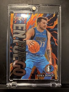 Panini Select 2023-24 - En Fuego Luka Dončić #1 Silver Prizm - Imagen 1 de 6