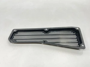 FRONT RIGHT HOOD BONNET FENDER AIR VENT GRILLE COVER OEM HUMMER H2 2003 - 2009 - Picture 1 of 7