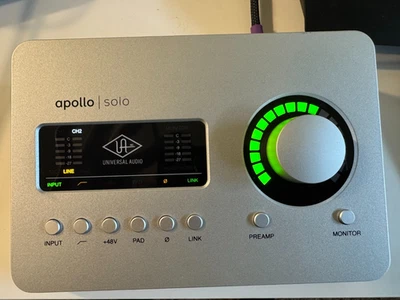 Universal Audio Apollo Solo Desktop Thunderbolt ***Non viene fornito con plugin*** - Immagine 1 di 4