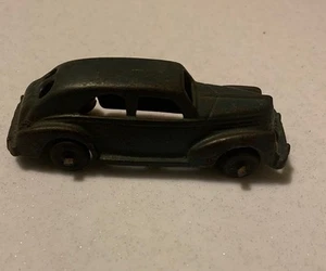 1930s Hubley Cast Iron #2247 Two 2 Door Coupe Lincoln Zephyr Green Car 3” Auto - Picture 1 of 10