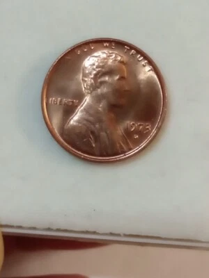 1973 D. MINT LINCOLN MEMORIAL PENNY - Image 1 of 3