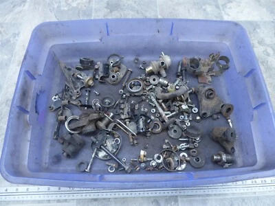 Kawasaki KZ550 F K716-1 1984. pernos de bicicleta misc Foto 1 de 4