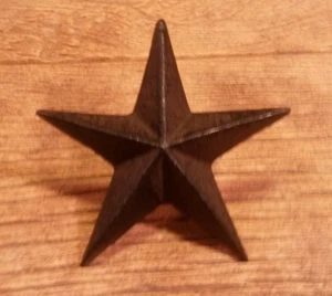 Uno (1) Texas Star Chiodo Grande Stella in Ghisa 3 1/2" Larghezza Uno (1) 0170-02110 - Foto 1 di 24