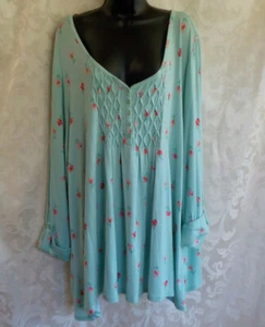 Kim Rogers Plus Pintucked Top Size 4XL NWT Mint Floral V Neck 3/4 Sleeve Rayon  - Picture 1 of 12
